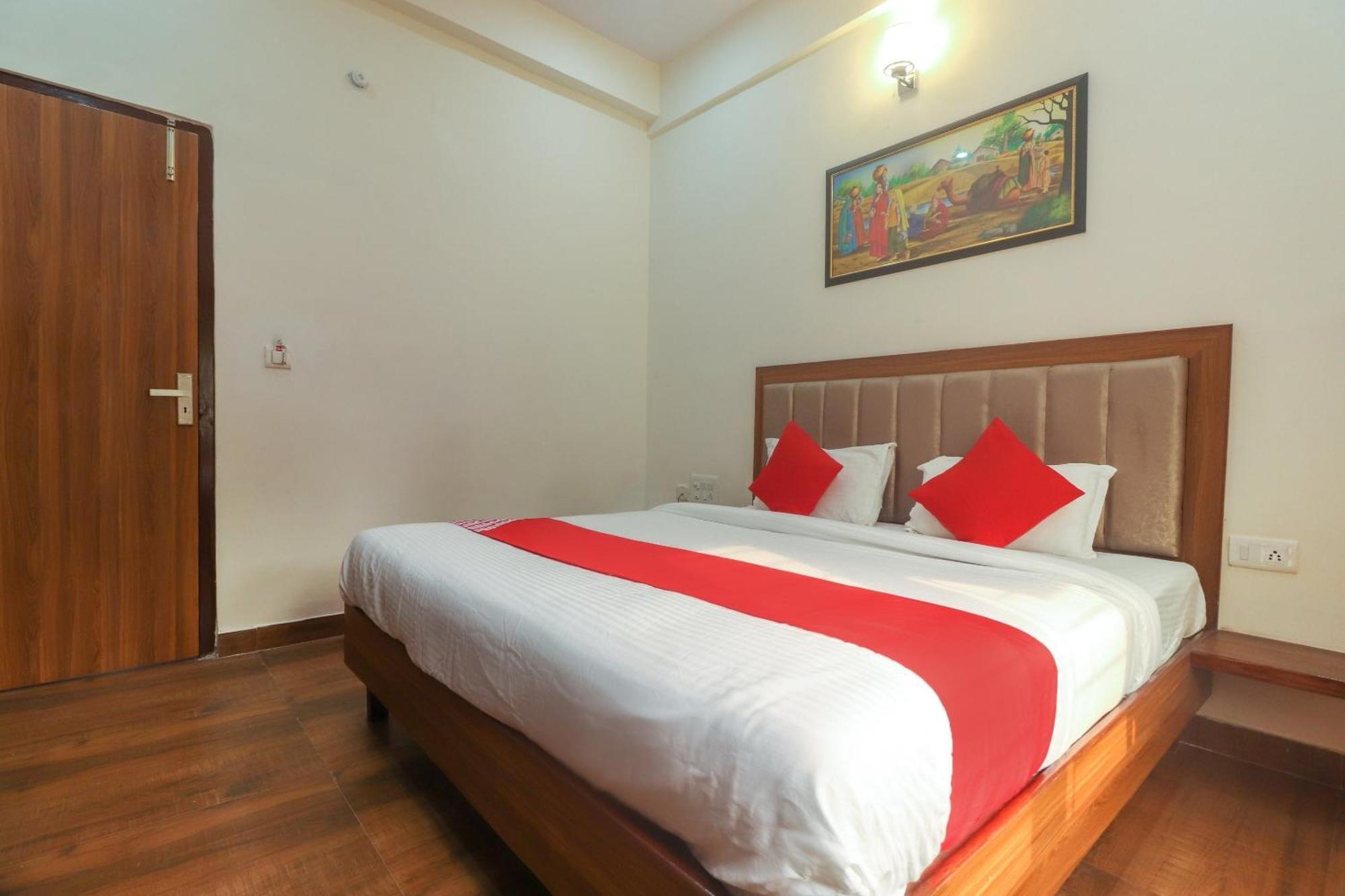 Hotel O Taj Classic Tājganj Buitenkant foto