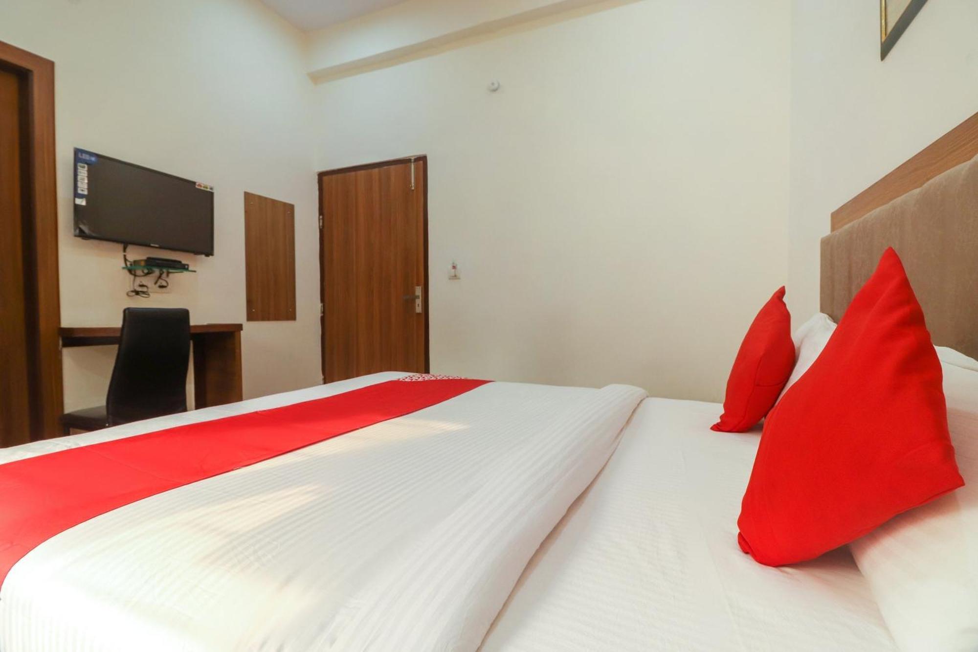 Hotel O Taj Classic Tājganj Buitenkant foto