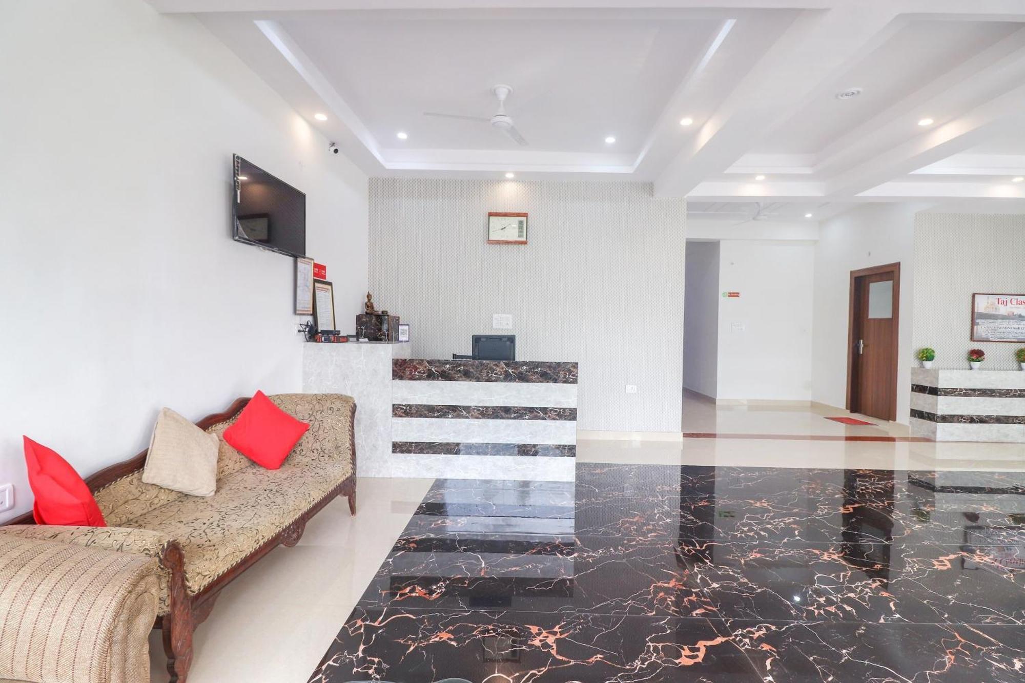 Hotel O Taj Classic Tājganj Buitenkant foto
